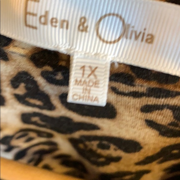 Cheetah pattern top - Picture 8 of 8